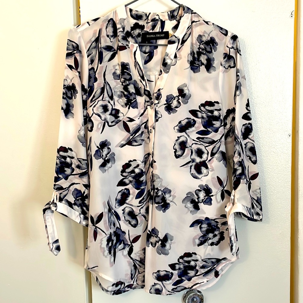Ivanka Trump Floral blouse
